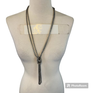 🌿4/$35🌿 Silver‎ Long Knot Necklace